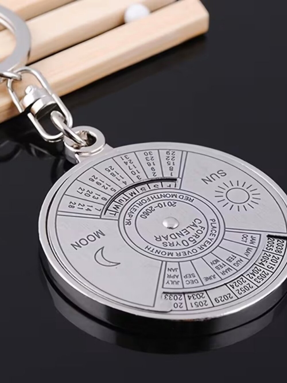 Perpetual Calendar Keychain Metal Pocket Calendar Sun Moon Key Ring Gift